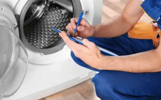 Làm sạch ống xả và đường thoát khí