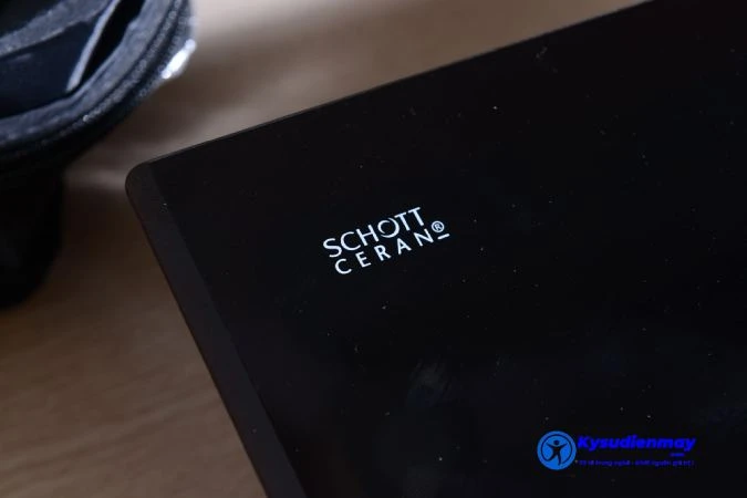 Bếp từ Bosch dùng kính Schott Ceran và Kanger - Khác nhau như thế nào? Chọn loại nào tốt hơn?