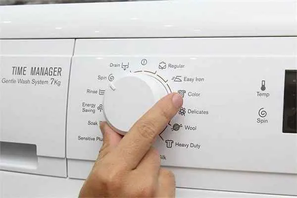 Tiết kiệm điện tối ưu với AI Energy