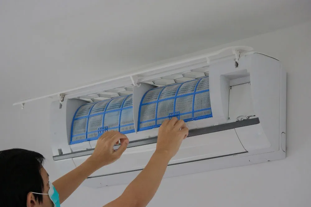  Vệ sinh điều hòa định kỳ 